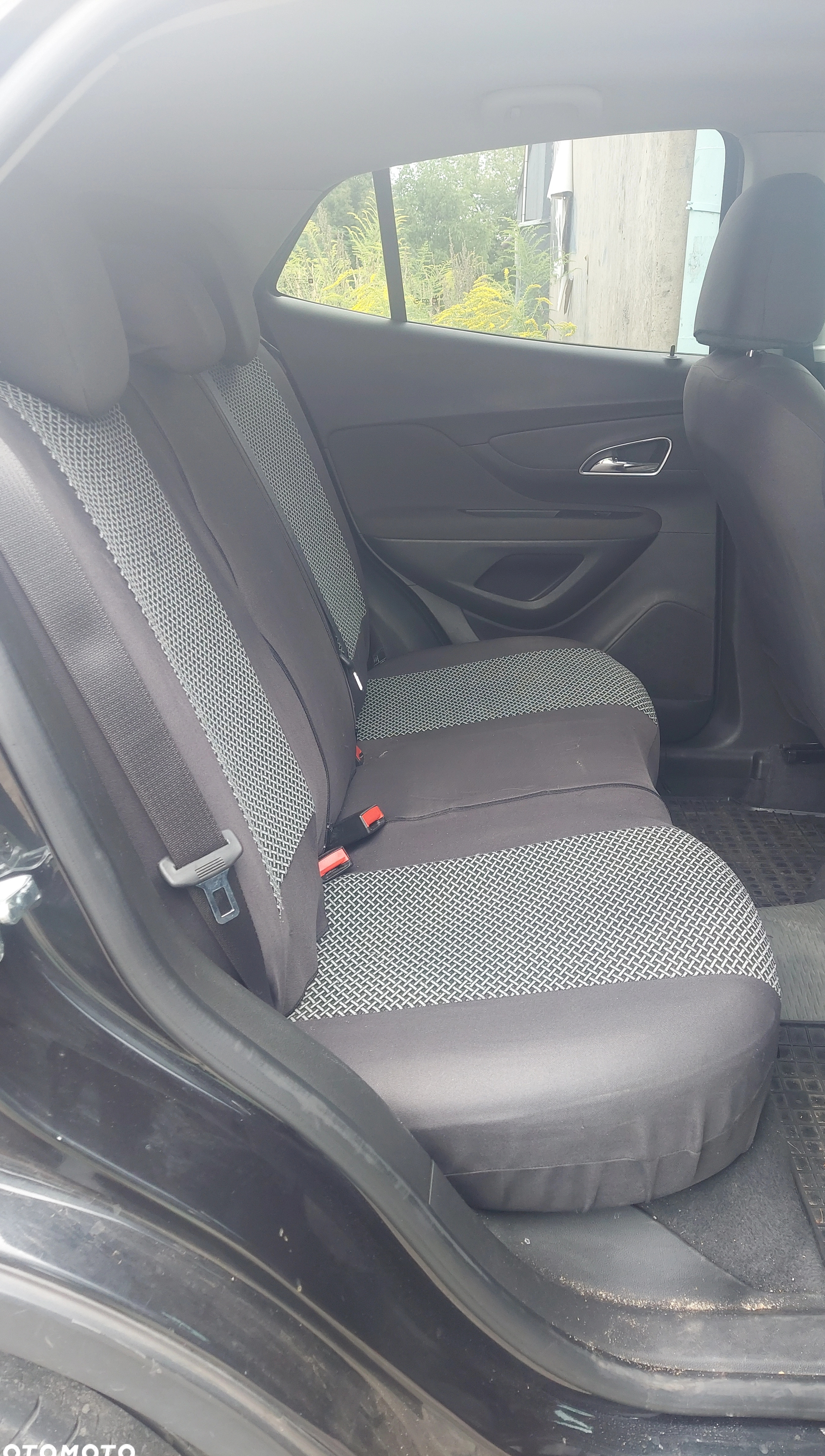 Opel Mokka cena 42000 przebieg: 97400, rok produkcji 2014 z Wołomin małe 172